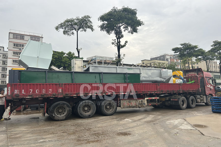 出往广东惠州塑料PP PE卡板破碎清洗回收生产线